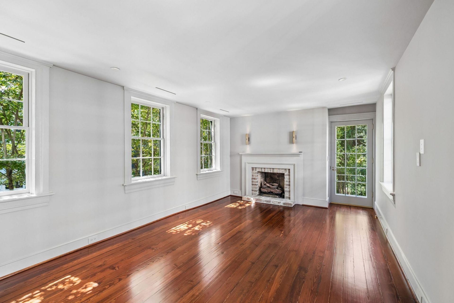 41 King Street Photo 28