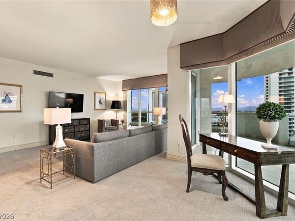 2747 Paradise Road, Unit 1205, Las Vegas, NV 89109
