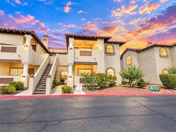 1425 Santa Margarita Street, Unit D, Las Vegas, NV 89146