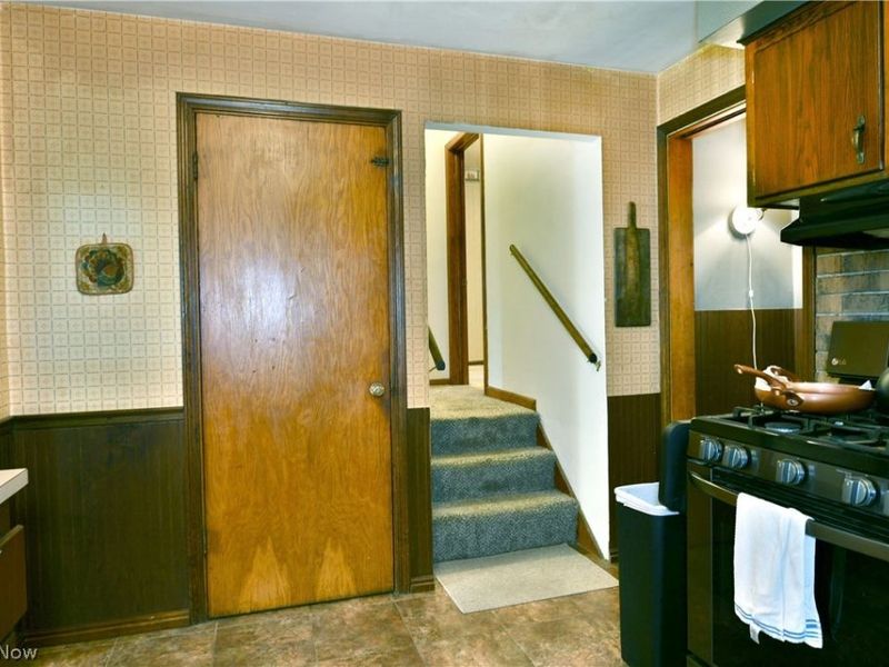 884 Keefer Road, Girard, OH 44420 Photo 19