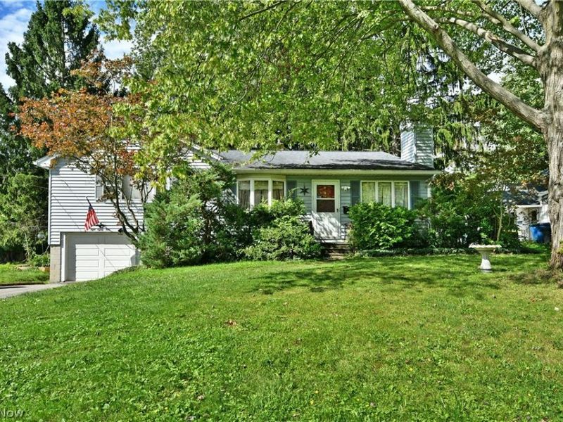 884 Keefer Road, Girard, OH 44420 Photo 3