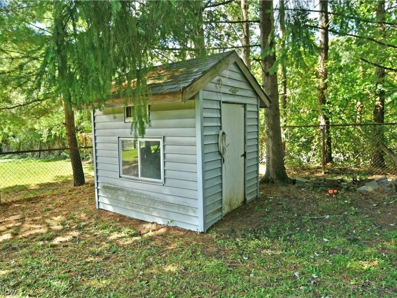 884 Keefer Road, Girard, OH 44420 Photo 42