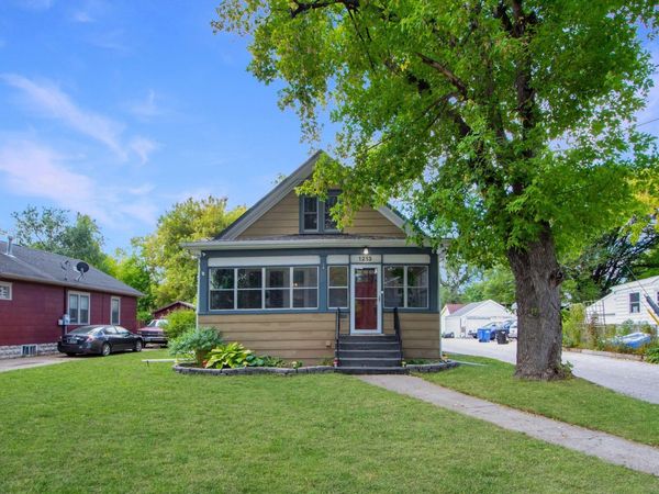1213 14th Street S, Fargo, ND 58103