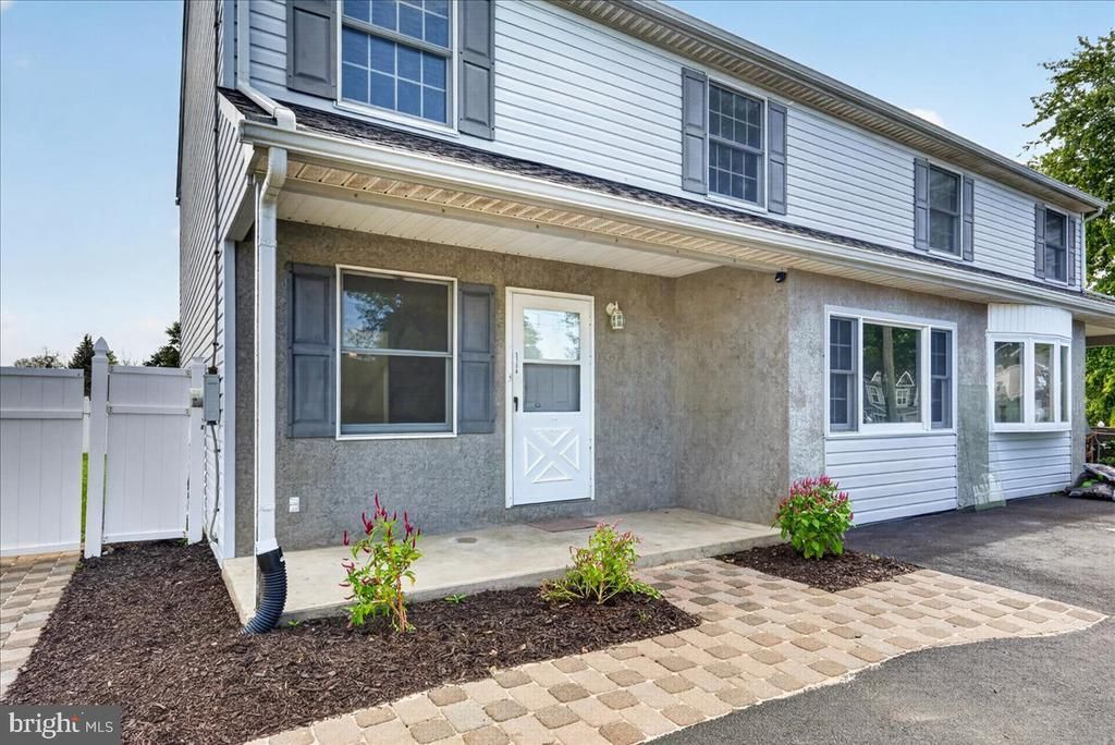 315 -A OLIVE AVENUE , HORSHAM, PA 19044
