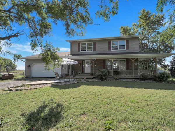 13384 E 10500 Road N, Grant Park, IL 60940