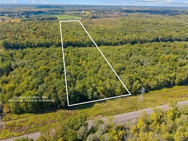 9149 Mud Mill, Clay, NY 13039