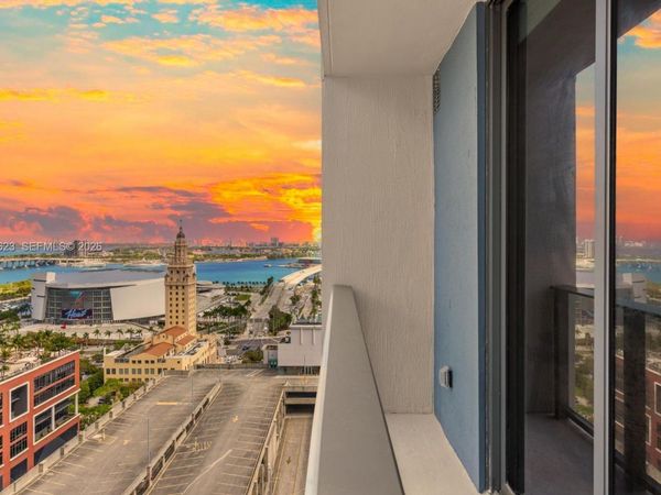 121 NE 5th St , Unit 2409, Miami, FL 33132