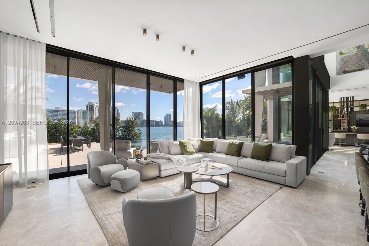 217 E Rivo Alto Dr , Miami Beach, FL 33139 Photo