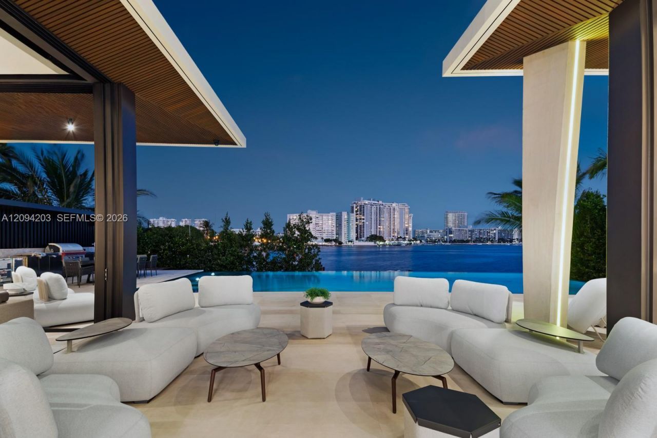 217 E Rivo Alto Dr , Miami Beach, FL 33139 Photo