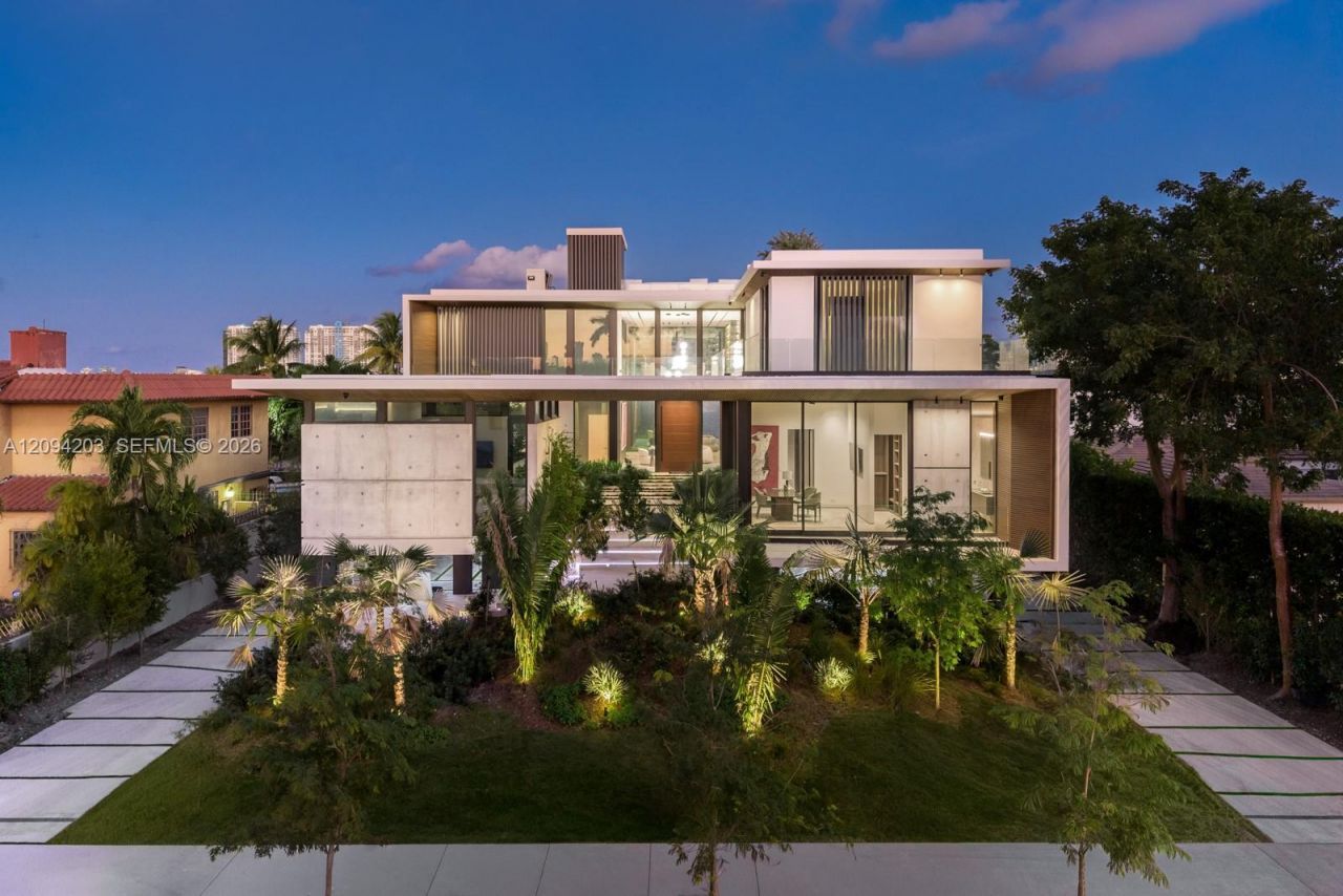 217 E Rivo Alto Dr , Miami Beach, FL 33139 Photo