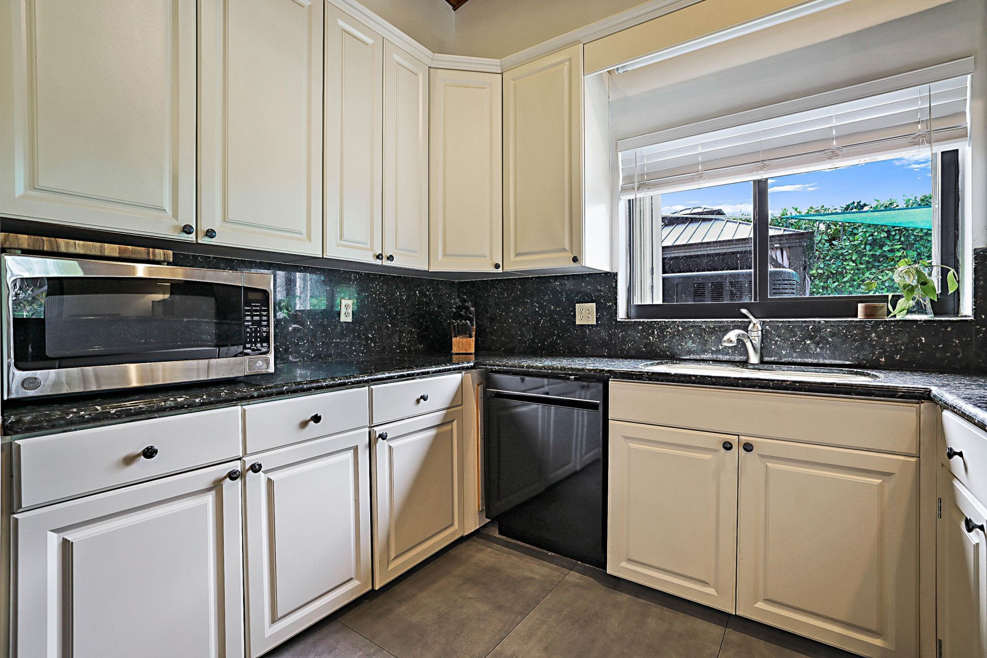 941 Bayberry Point Drive, Plantation, FL 33324 Photo