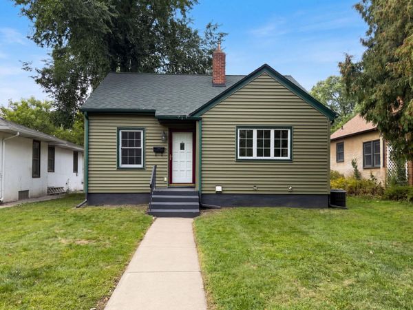 3419 Queen Avenue N, Minneapolis, MN 55412