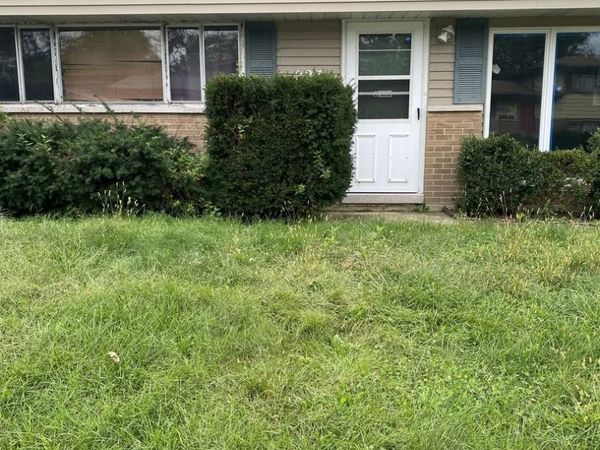 227 Early Street , Park Forest, IL 60466
