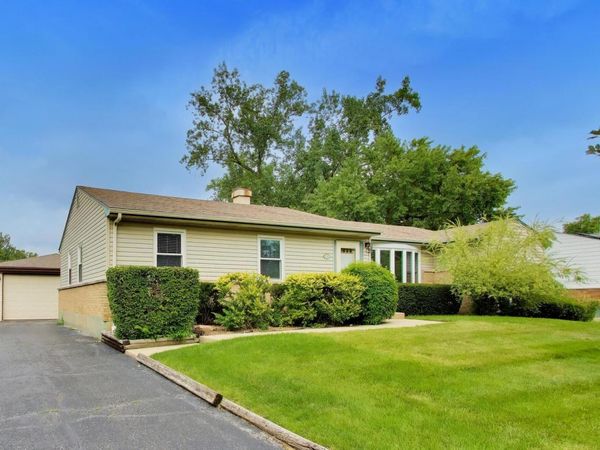 1434 E Norman Drive , Palatine, IL 60074