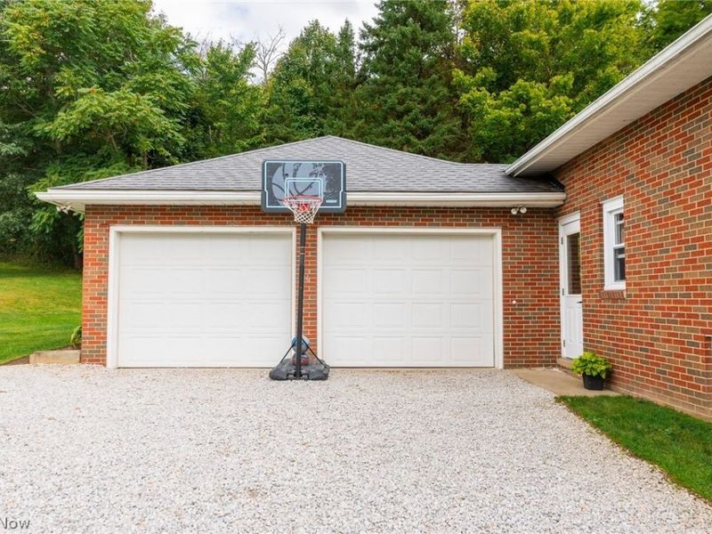 17943 Dover Road, Dundee, OH 44627 Photo 4
