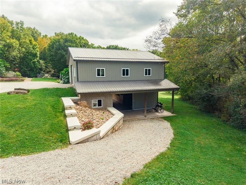 17943 Dover Road, Dundee, OH 44627 Photo 6