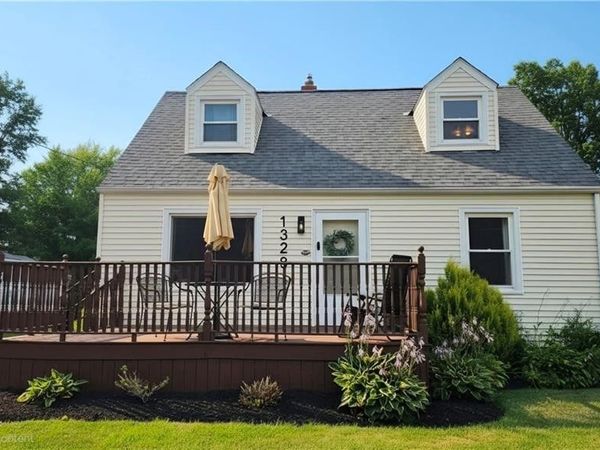 1328 Myrtle Avenue, Ashtabula, OH 44004