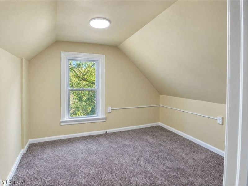 444 Emery Avenue, Youngstown, OH 44507 Photo 22