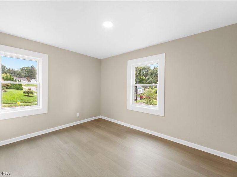 137 E Rosewood Avenue, Akron, OH 44301 Photo 16