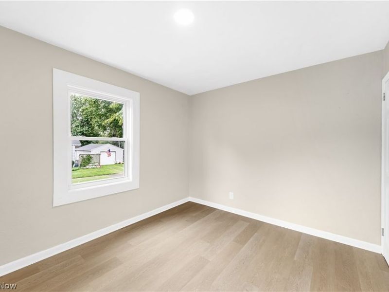 137 E Rosewood Avenue, Akron, OH 44301 Photo 19