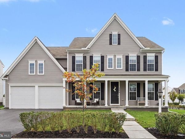 1233 INNOX ROAD, MECHANICSBURG, PA 17055