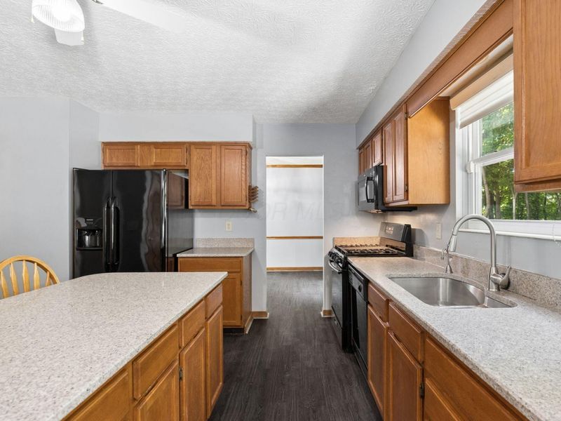 191 Royal Farm E, Blacklick, OH 43004 Photo 36