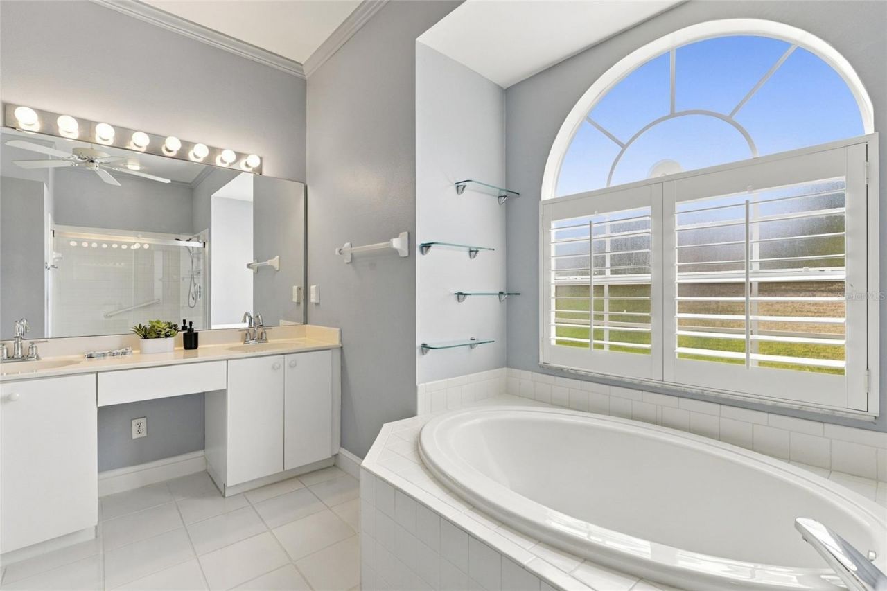 4304 Balmoral Way, Sarasota, FL 34238 Photo