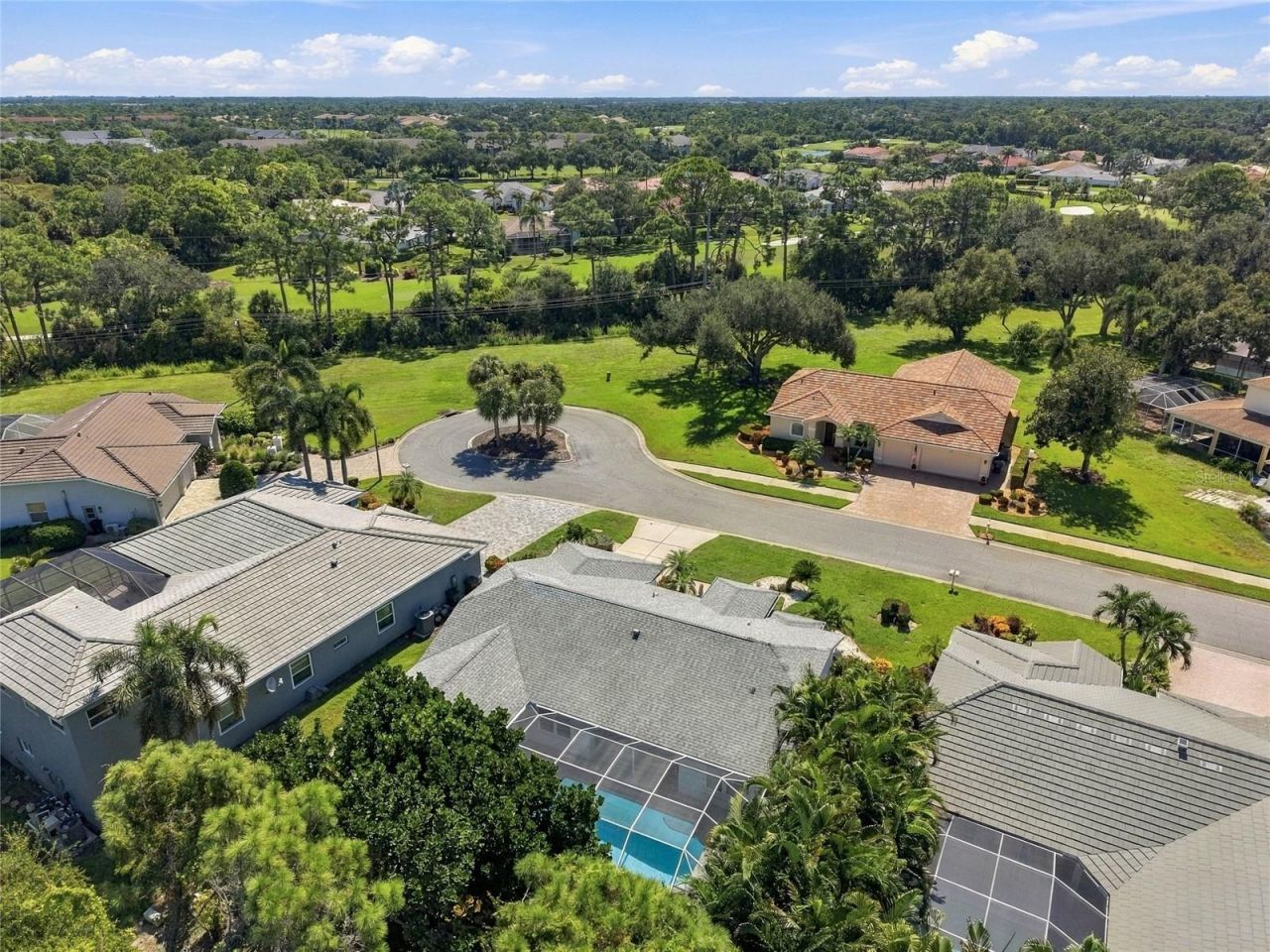 4304 Balmoral Way, Sarasota, FL 34238 Photo