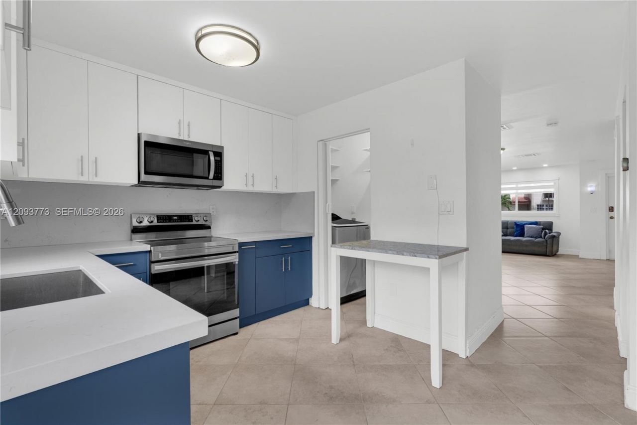 6420 SW 129th Pl , Unit 202, Miami, FL 33183 Photo