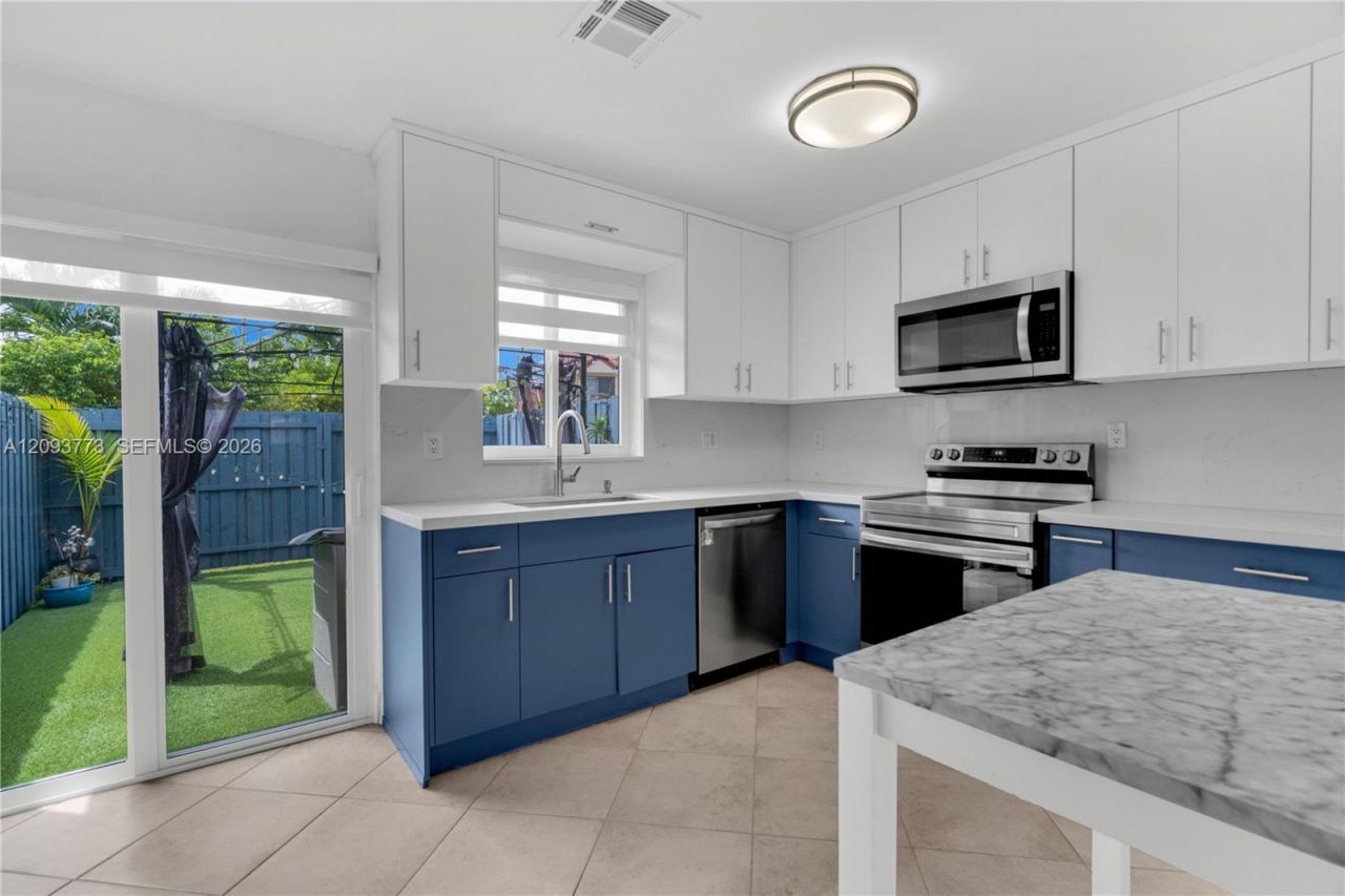 6420 SW 129th Pl , Unit 202, Miami, FL 33183 Photo