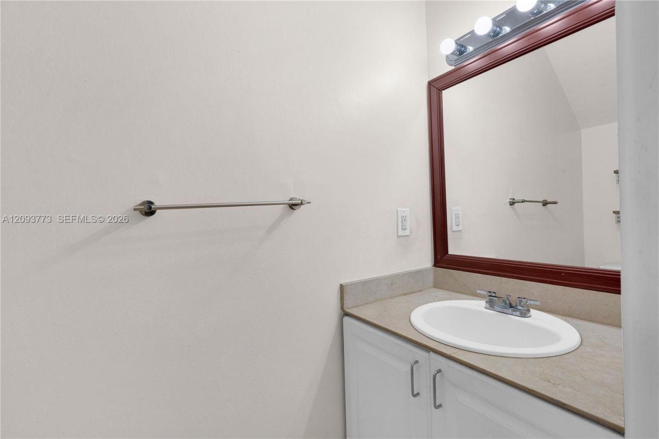 6420 SW 129th Pl , Unit 202, Miami, FL 33183 Photo