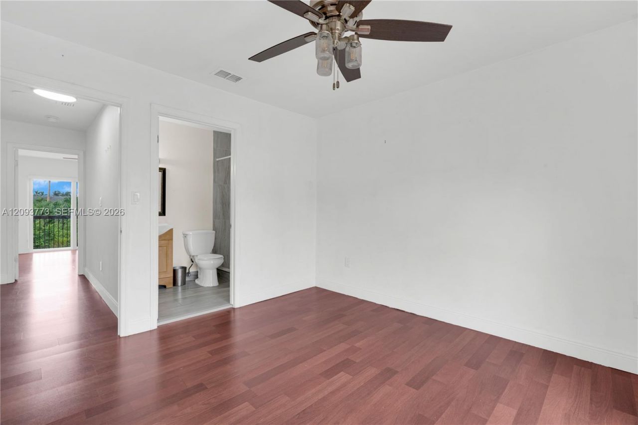 6420 SW 129th Pl , Unit 202, Miami, FL 33183 Photo