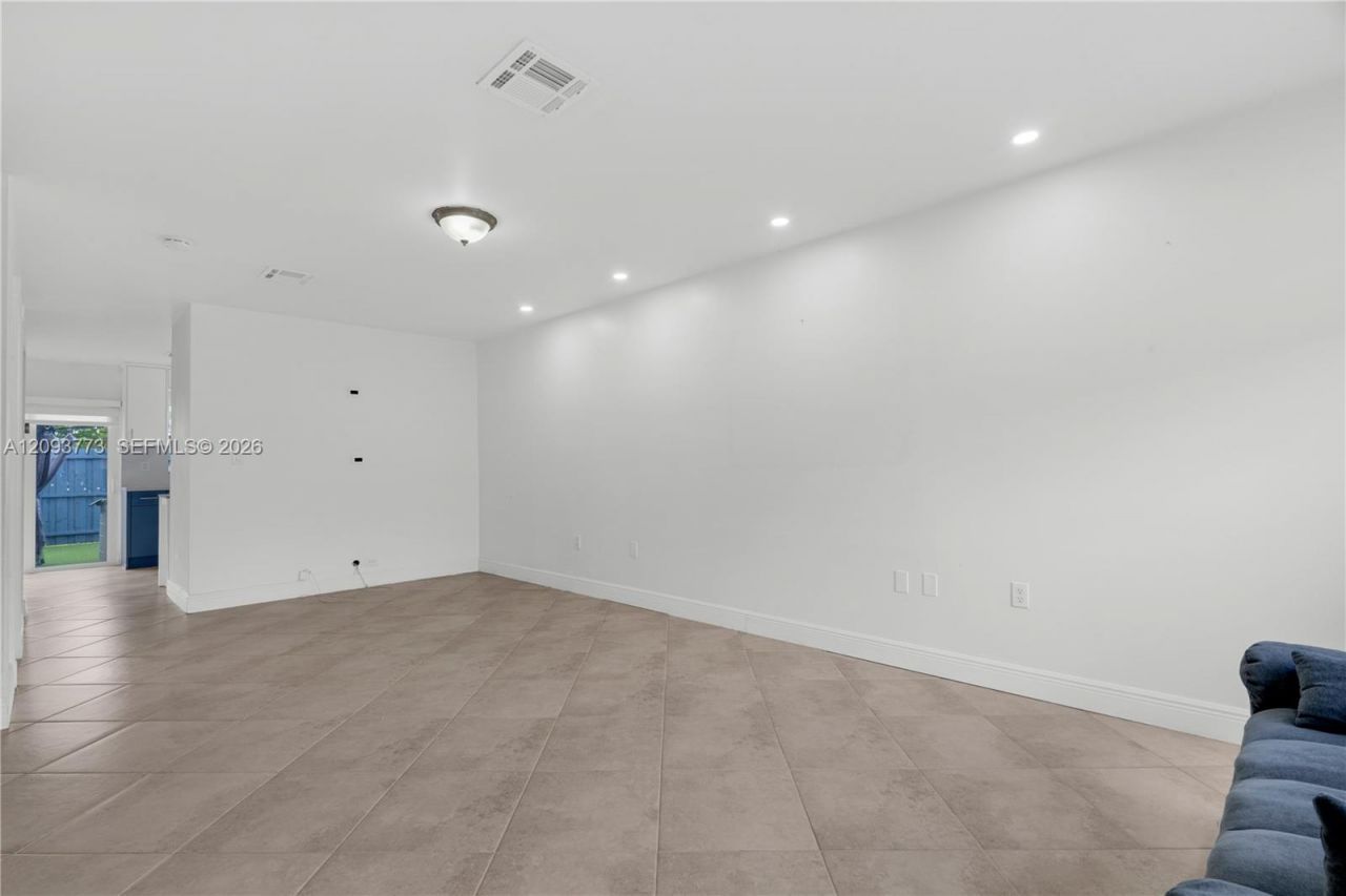 6420 SW 129th Pl , Unit 202, Miami, FL 33183 Photo