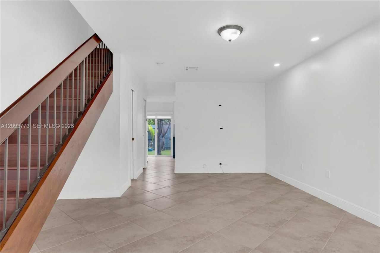 6420 SW 129th Pl , Unit 202, Miami, FL 33183 Photo