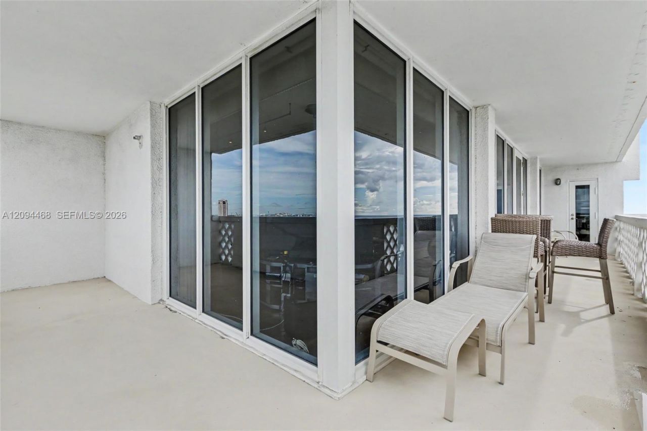 1200 S Ocean Blvd , Unit 15H, Boca Raton, FL 33432 Photo