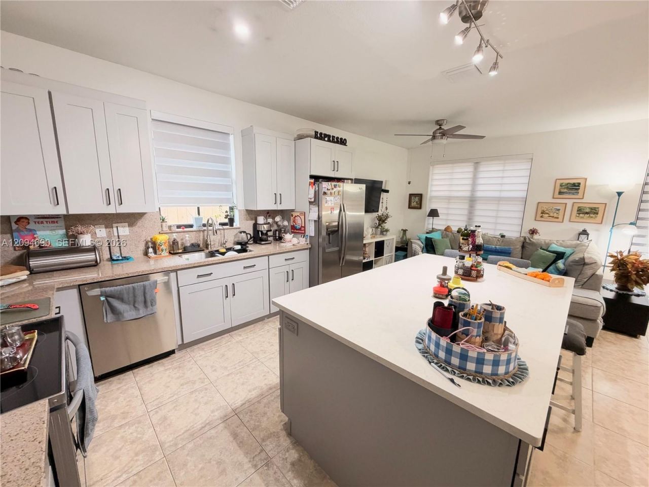 9947 NW 10th Ter , Miami, FL 33172 Photo