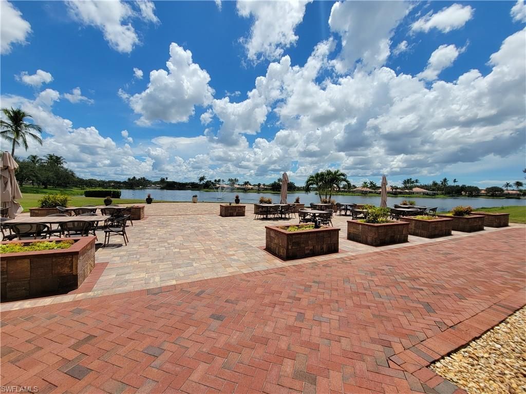 4256 Montalvo Ct, Naples, FL 34109 Photo