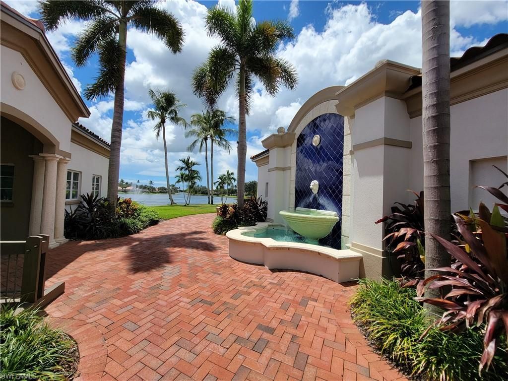 4256 Montalvo Ct, Naples, FL 34109 Photo