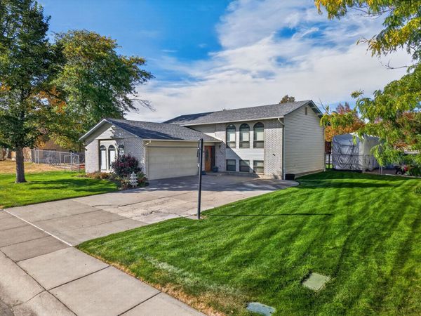 5992 Moses St., Chubbuck, ID 83202