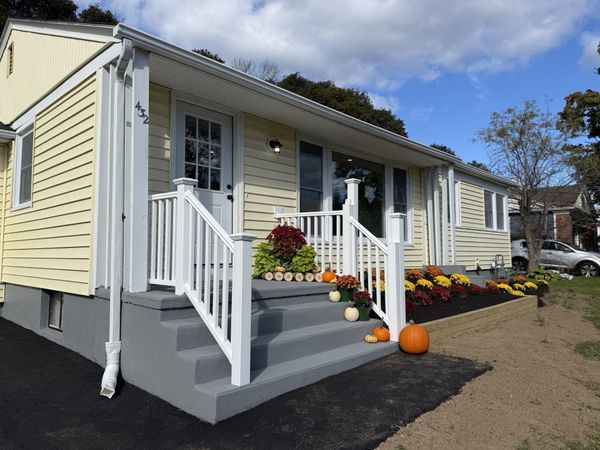 432 Mower St, Worcester, MA 01602