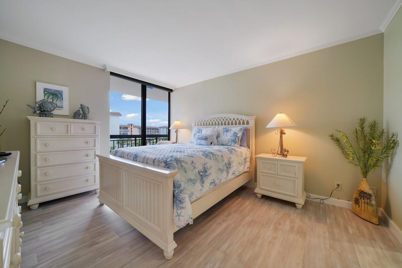 2707 N Ocean Boulevard, Unit D-406, Boca Raton, FL 33431 Photo