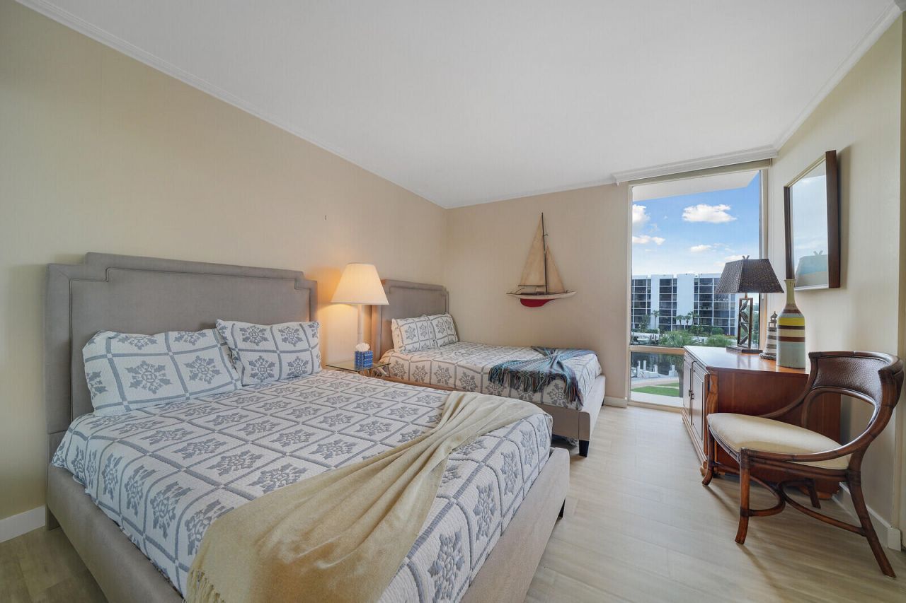 2707 N Ocean Boulevard, Unit D-406, Boca Raton, FL 33431 Photo