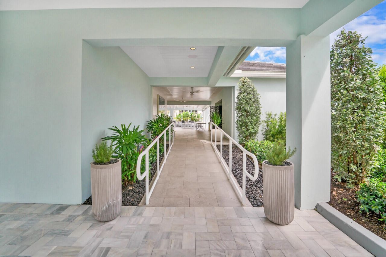2707 N Ocean Boulevard, Unit D-406, Boca Raton, FL 33431 Photo
