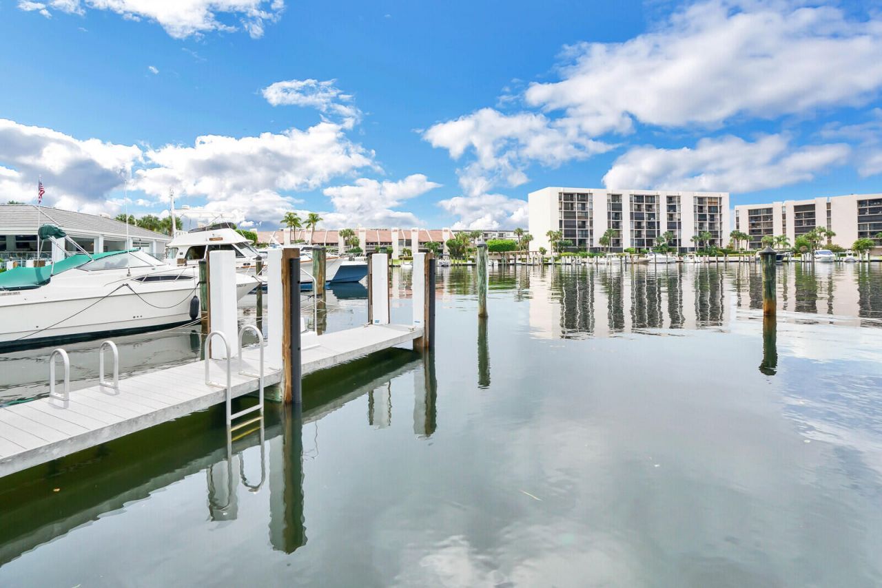 2707 N Ocean Boulevard, Unit D-406, Boca Raton, FL 33431 Photo