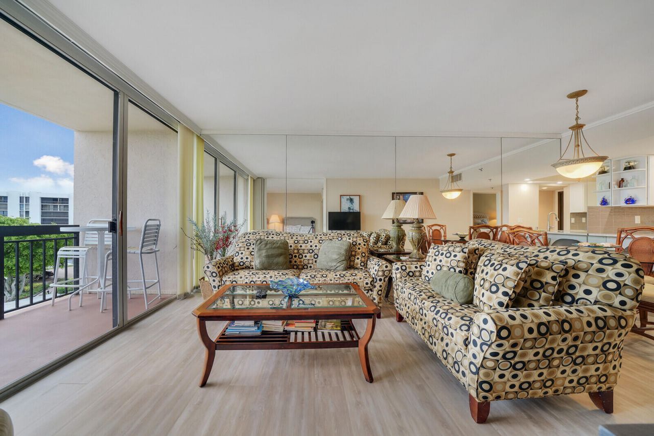 2707 N Ocean Boulevard, Unit D-406, Boca Raton, FL 33431 Photo
