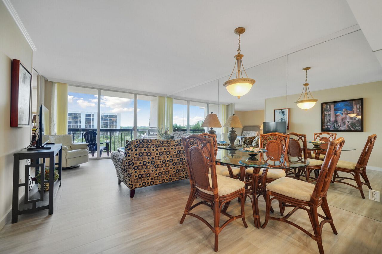 2707 N Ocean Boulevard, Unit D-406, Boca Raton, FL 33431 Photo