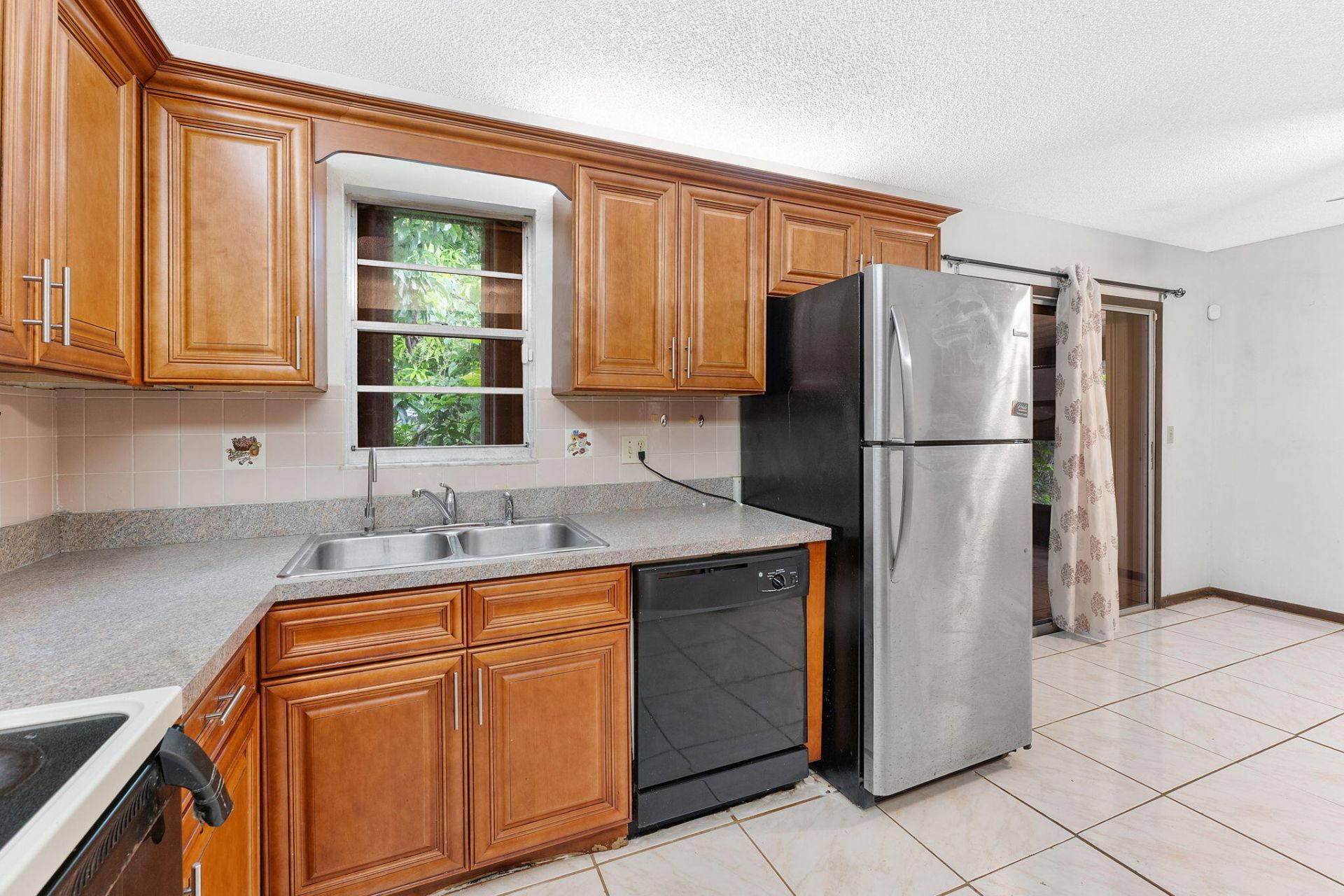 629 SW Ray Avenue, Port Saint Lucie, FL 34983 Photo