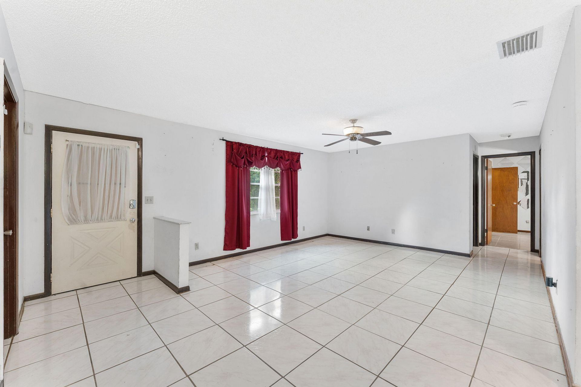 629 SW Ray Avenue, Port Saint Lucie, FL 34983 Photo
