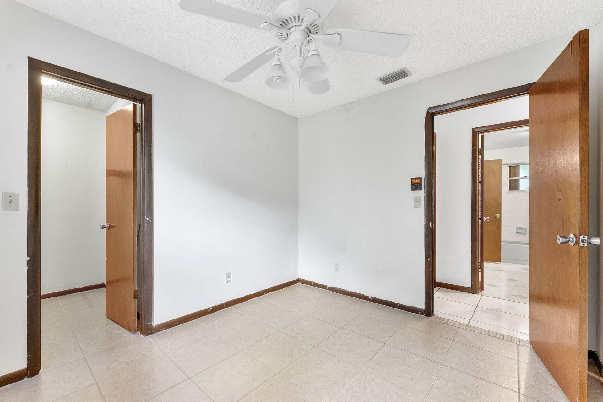 629 SW Ray Avenue, Port Saint Lucie, FL 34983 Photo