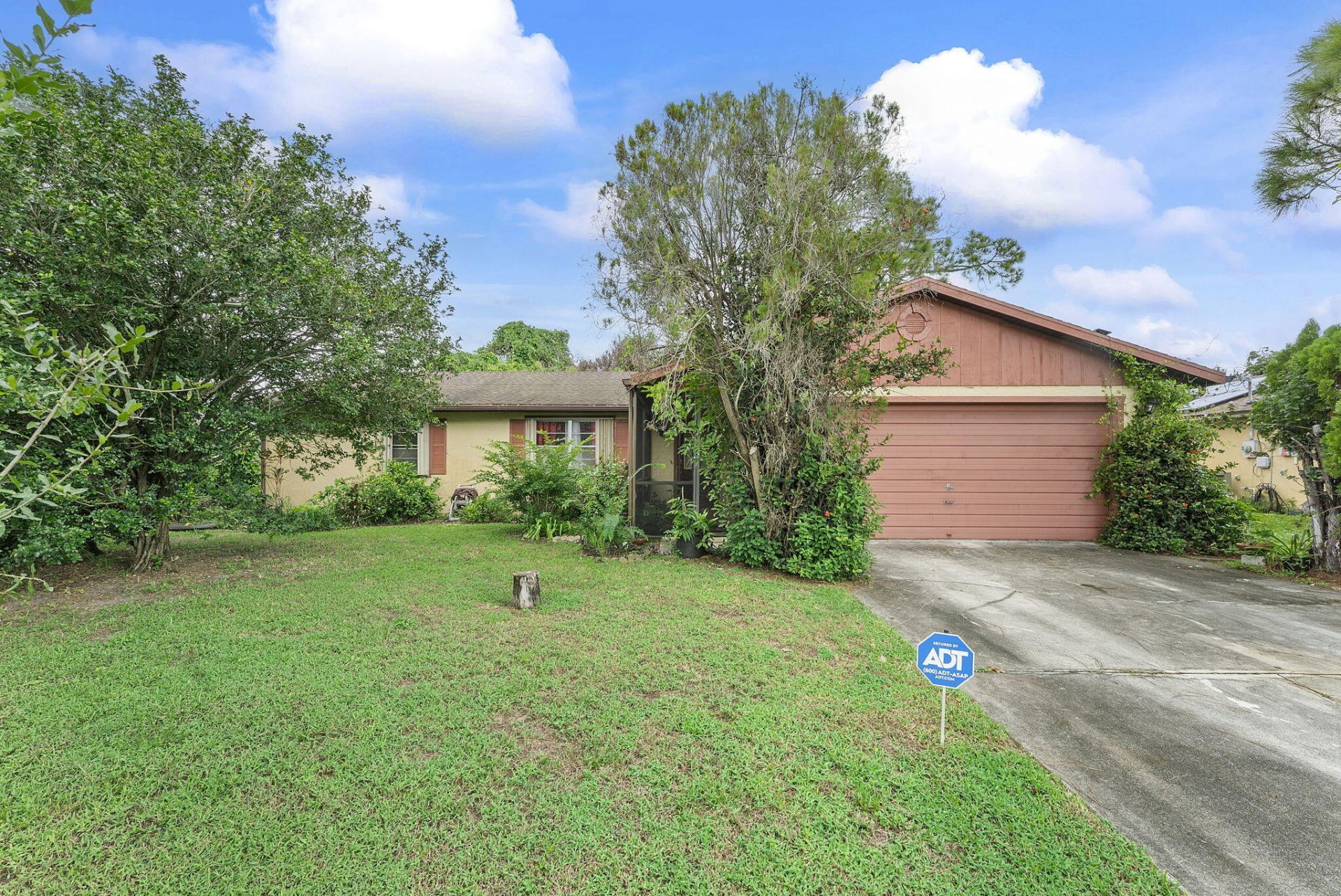 629 SW Ray Avenue, Port Saint Lucie, FL 34983 Photo